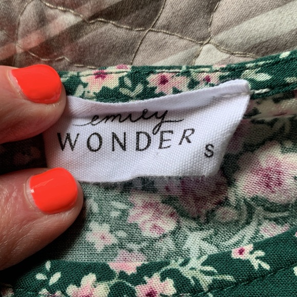 Emily Wonder Green & Purple Floral Peplum Blouse - Picture 7 of 9